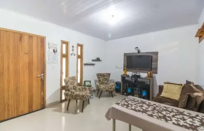Casa na avenida ecoville com 3 dormitórios, e pátio amplo