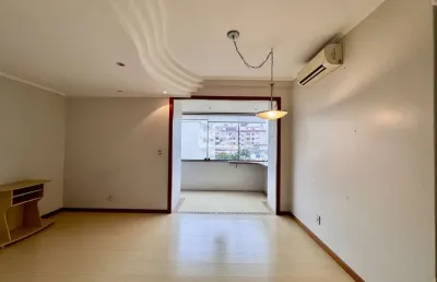 Apartamento com dois quartos, churrasqueira e duas vagas, no jd botânicog