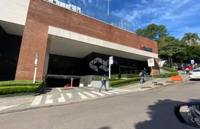 Terreno à venda na Rua Liberdade, 529, Rio Branco, Porto Alegre