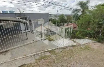 Casa / casa com pátio / 4 dormitórios / 1 suíte / 3 vagas / morro santana / porto alegre / rs