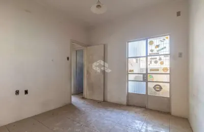 Casa com 4 quartos sendo 1 suíte, 3 banheiros, 3 vagas - otima estrutura no bairro sarandi