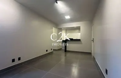 Apartamento 2 quartos, suíte, 100%  reformado e pronto para morar no setor bueno