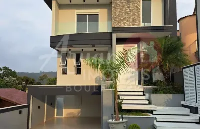 Casa em condomínio fechado com 3 quartos para alugar no Parque Residencial Itapeti, Mogi das Cruzes 
