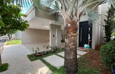 Imperdível casa em condomínio à venda em birigüi-sp, no condomínio san marino: 3 quartos, 1 suíte, 3 salas, 3 banheiros, 1 vaga de garagem e 170m²!