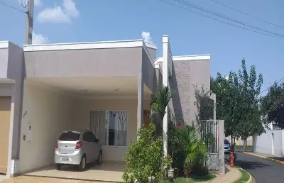 Casa de luxo em condomínio: 3 quartos, 3 suítes, 2 salas, 4 banheiros, 2 vagas, 180m² em birigüi-sp no residencial veneza.