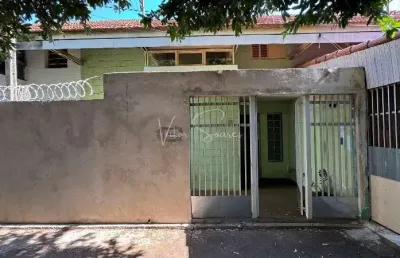 Casa com 3 quartos à venda na Rua Doutor Arthur Cordeiro, 534, Patrimônio Silvares, Birigui
