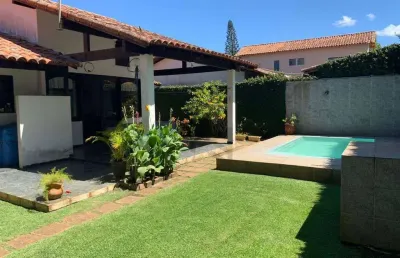 Casa com 3 dormitórios à venda por r$ 550.000 - balneário - são pedro da aldeia/rj