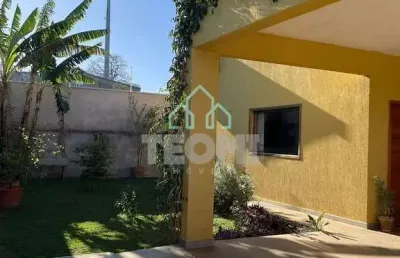Sobrado com 3 dormitórios à venda, 200 m² por r$ 700.000,00 - barreiro - taubaté/sp