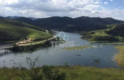 Chácara com 2 dormitórios à venda, 484000000 m² por r$ 850.000,00 - pouso alto - natividade da serr