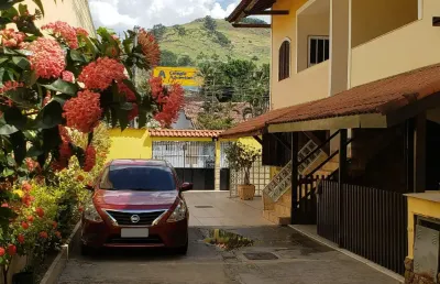 Casa excelente no bairro da luz em condomínio fechado!