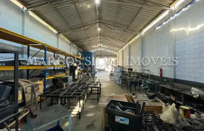 Barracão / Galpão / Depósito com 2 salas para alugar na Estrada Adrianópolis, 329, Vila Nossa Senhora da Conceição, Nova Iguaçu