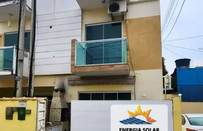 Casa top com energia solar instalada em condomínio fechado