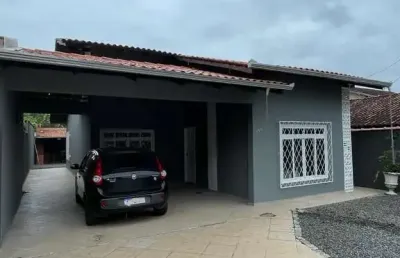 Casa com 3 quartos à venda no iririú, joinville , 140 m2 por r$ 595.000
