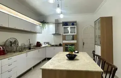 Casa em condomínio fechado com 4 quartos à venda na Travessa Marquês De Maricá, Manaus - A, Flores, Manaus