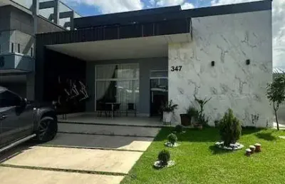 Casa mobiliada, em condomínio disponível para venda