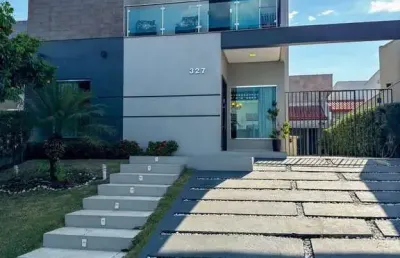 Casa em condomínio fechado com 3 quartos à venda na Avenida Frederico Baird, 327, Ponta Negra, Manaus