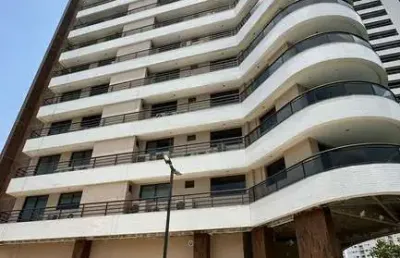 Apartamento com 4 quartos para alugar na Avenida Via Láctea, 107, Aleixo, Manaus