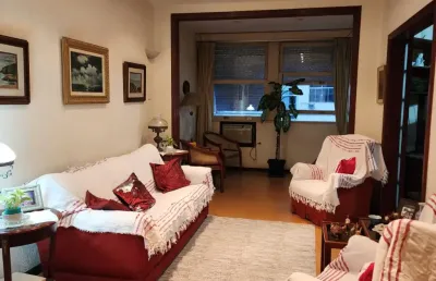 Oportunidade! andar alto, 4 quartos, 156m2, 2 garagens