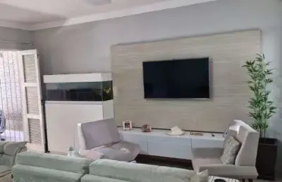 Casa com 3 quartos à venda na Rua Rubens Lima Barros, Edson Queiroz, Fortaleza