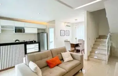 Casa em condomínio fechado com 3 quartos à venda na Rua Mirian Abreu, Urucunema, Eusébio