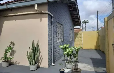 Casa com 3 quartos à venda na Rua Nereu Ramos, Vila Peri, Fortaleza