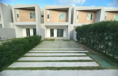 Casa em condomínio fechado com 3 quartos à venda na Rua Mirian Abreu, Urucunema, Eusébio