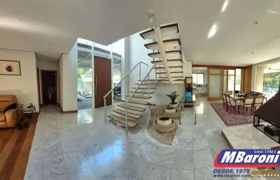 Casa à venda no condomínio forest hils com 4 suites