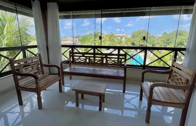 Casa em condomínio fechado com 3 quartos à venda na Rua Guarajuba, Guarajuba, Camaçari