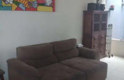 Casa térrea com 3 quartos e 1 suíte em um bairro tranquilo e familiar!