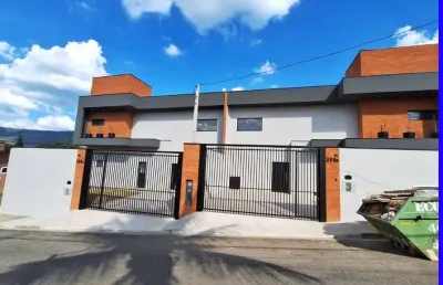 Sobrado à venda novo em excelente localização na vila giglio!