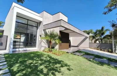 Casa térrea à venda no condomínio shambala 2 com 4 suítes