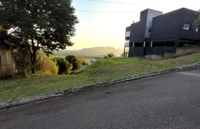 Terreno com linda vista em condominio porto atibaia