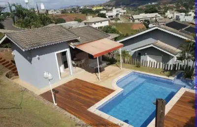 Imperdível casa em condomínio à venda ou locação em atibaia-sp: 3 quartos, 2 suítes, 2 salas, 4 vagas na serra da estrela!