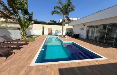 Casa térrea. porteira fechada com 3 suítes e piscina no condomínio figueira garden!!