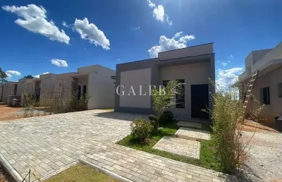 Térrea em condomínio no jardim estância brasil - atibaia-sp: 2 a 3 suítes, 2 salas, 4 banheiros, 2 vagas, 85,00 m².