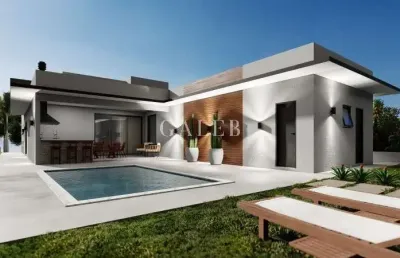 Casa térrea com 4 suítes à venda em condomínio de alto padrão