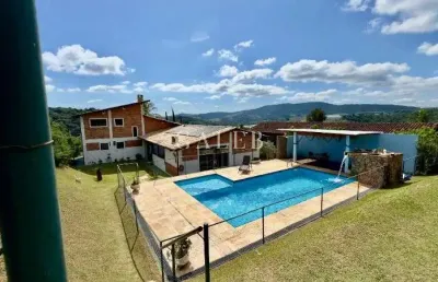 Chácara à venda em condomínio, com 4 quartos, 1.665m² de terreno