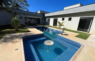 Casa espetacular à venda em atibaia-sp, jardim paulista: 4 quartos, todos suítes, 2 salas, 6 banheiros, 4 vagas