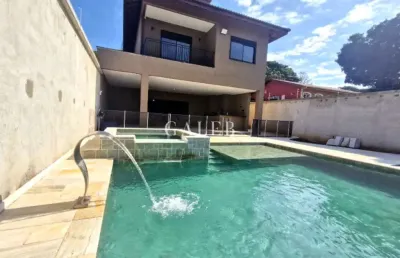 Casa com 3 quartos à venda na Vila Santista, Atibaia 