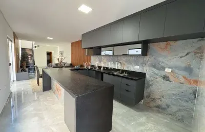 Imperdível oportunidade de compra: casa de 3 quartos com 3 suítes no jardim do lago, atibaia-sp! 200m², 2 salas, 5 banheiros e 4 vagas.