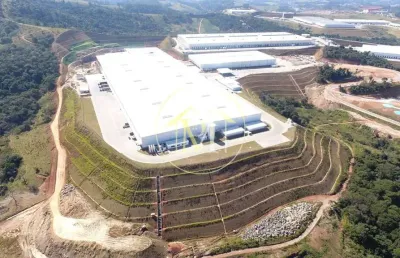 Galpão comercial de 6.629m2  em extrema/ mg para locação.