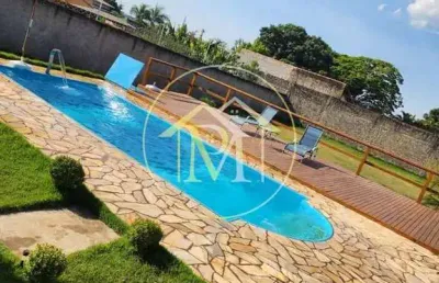 Maravilhosa chácara de 1100m2 localizada em araçoiaba da serra/ sp a venda por 1.240.000,00