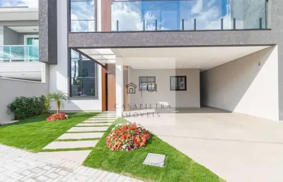 Sobrado triplex em condomínio com 4 quartos no uberaba - 180 m²