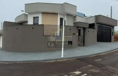 Venda: excelente casa com 3 dormitórios (sendo 1 suíte), garagem + churrasqueira, residencial ouro verde, botucatu (sp) - ca1390