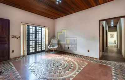Venda: casa com 3 dormitórios, garagem + quintal, centro, campinas (sp) - ca1405