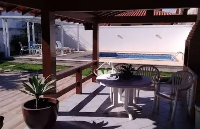 Casa com 4 quartos à venda, 600 m² por r$ 2.600.000 - camboinhas - niterói/rj