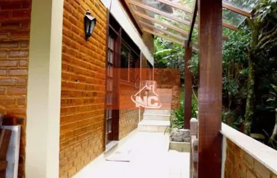 Casa com 4 dormitórios à venda, 218 m² por r$ 1.150.000,00 - badu - niterói/rj