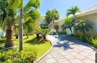 Casa com 4 quartos à venda, 329 m² por r$ 1.600.000 - ubatiba - maricá/rj