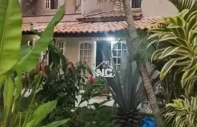 Casa com 3 dormitórios à venda, 160 m² por r$ 670.000,00 - itaipu - niterói/rj