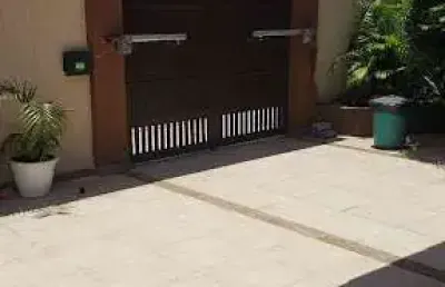 Casa com 3 quartos à venda, 180 m² por r$ 880.000 - itaipu - niterói/rj